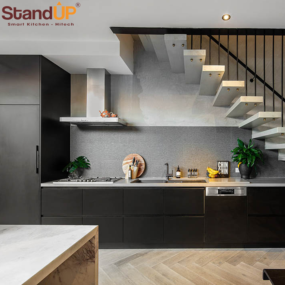 Tủ bếp chất liệu thùng inox kiểu dáng hiện đại – Tủ bếp dưới gầm cầu thang